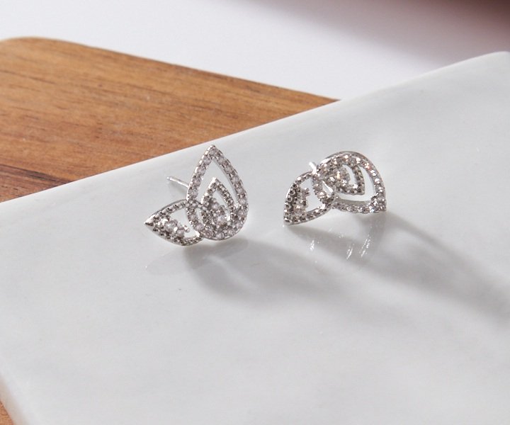 Miracle Beauty Earrings